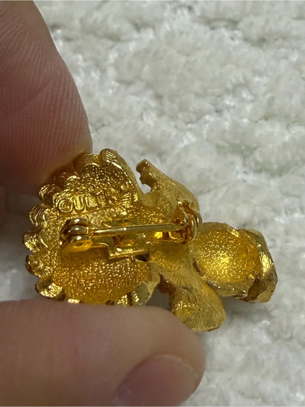 Vintage Ultra Signed Angel Brooch Pin Jeweled Textured Gold Tone